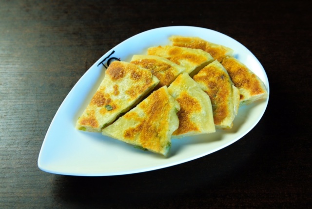 Order 959. Scallion Pancake food online from Lao Sze Chuan store, Skokie on bringmethat.com