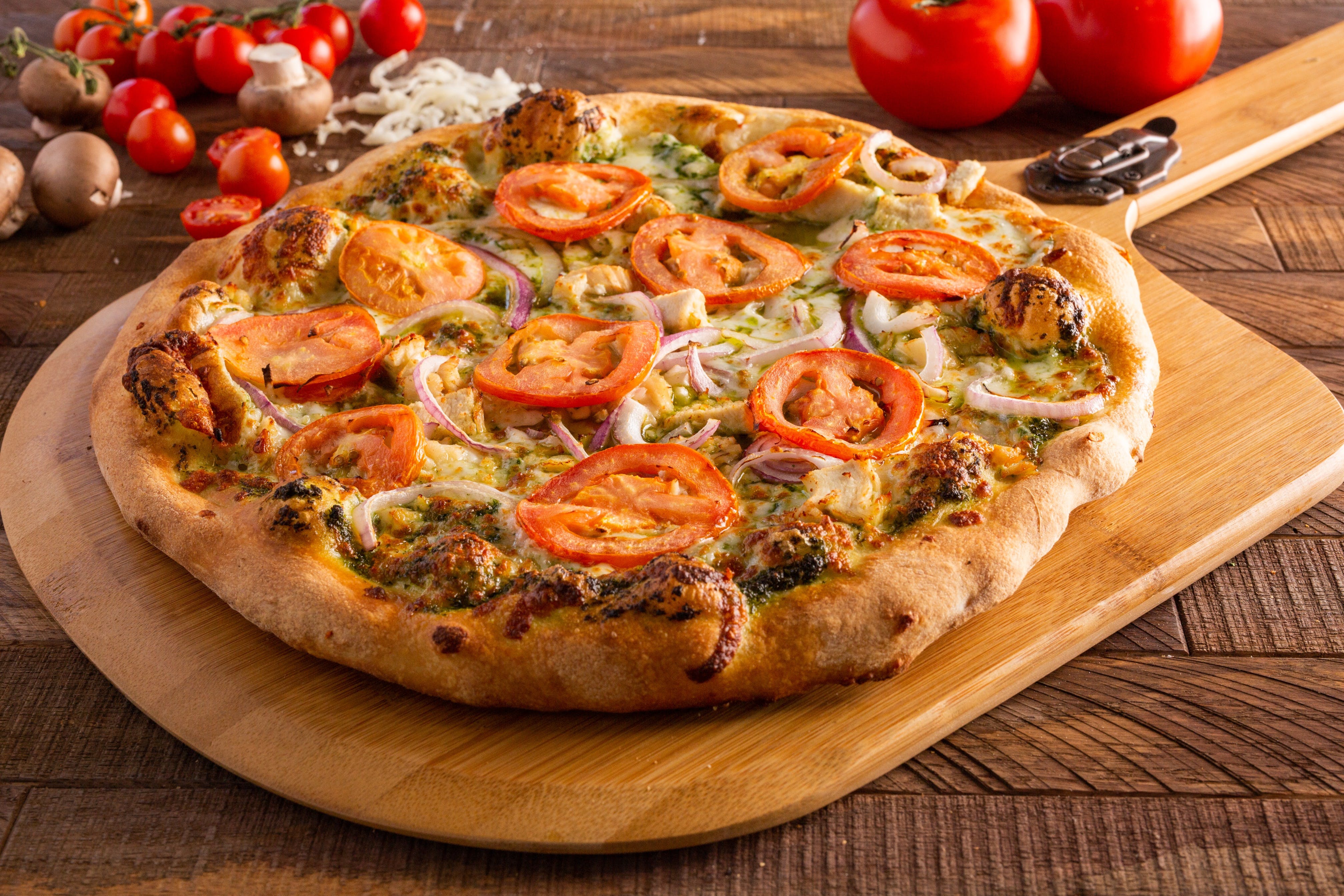 Order Chicken Pesto Pizza - Personal 10" (4 Slices) food online from Ameci Pizza & Pasta store, Glendale on bringmethat.com