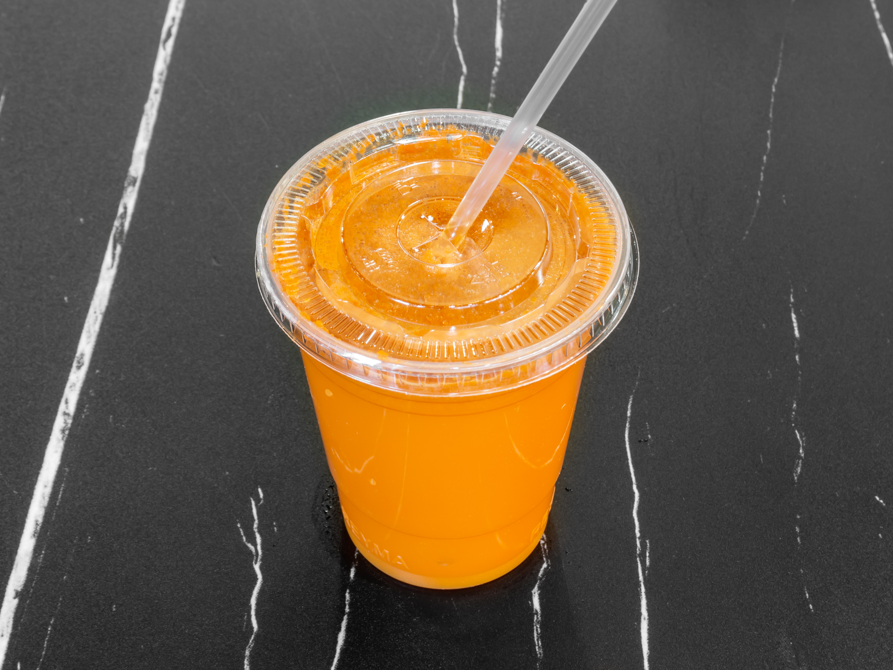 Order Carrot Juice food online from Bonne Sante store, Chicago on bringmethat.com