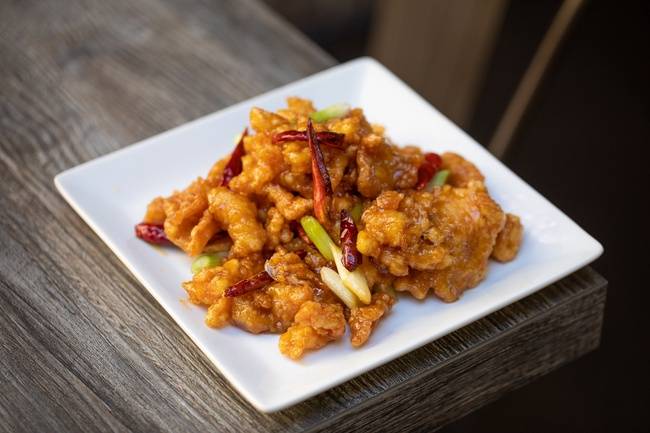 Order 金桔陳皮雞 Tangerine Chicken food online from Phoenix Chinese Cuisine store, Los Angeles on bringmethat.com