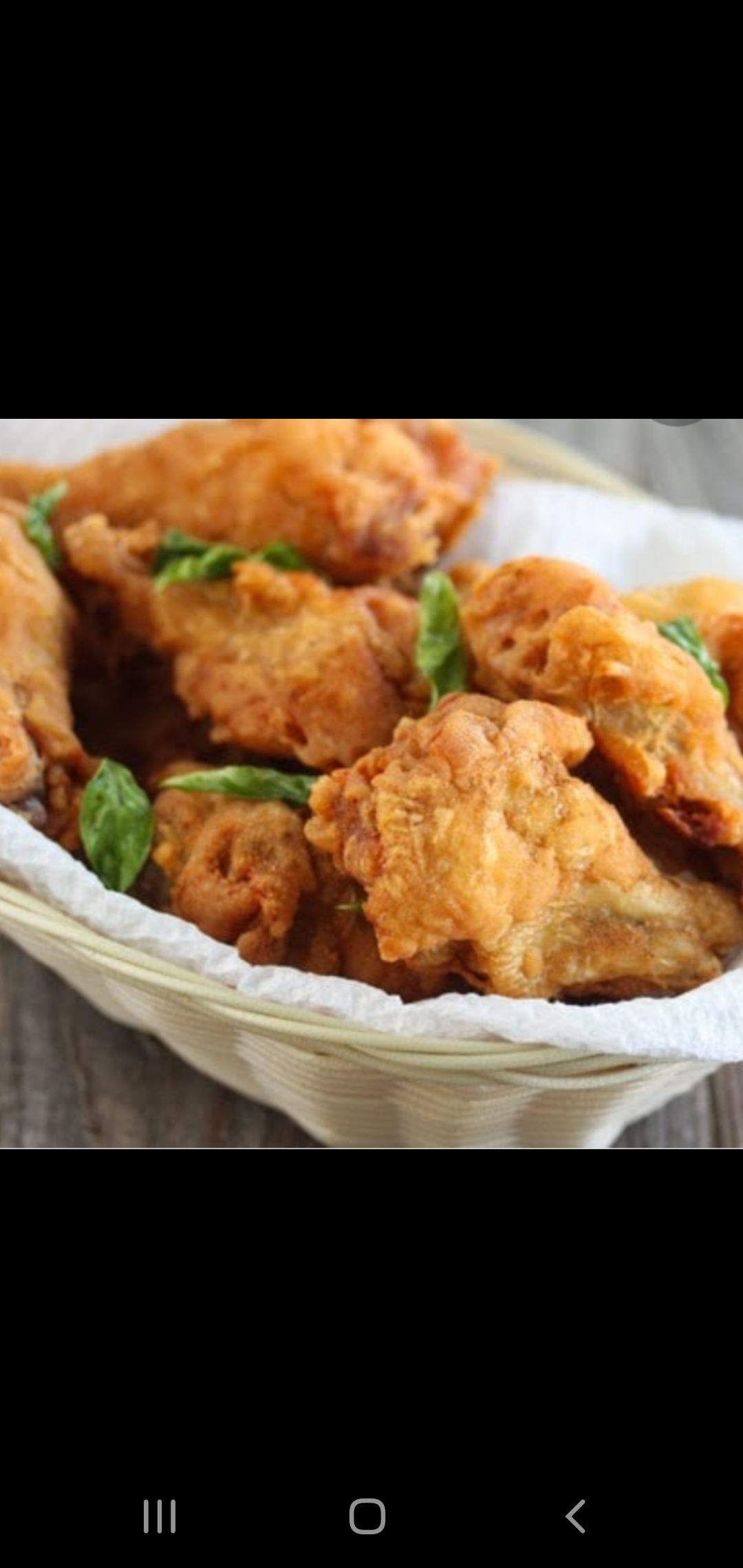 Order 6 Chicken Wings  food online from American Gourmet Foods Deli store, New York on bringmethat.com