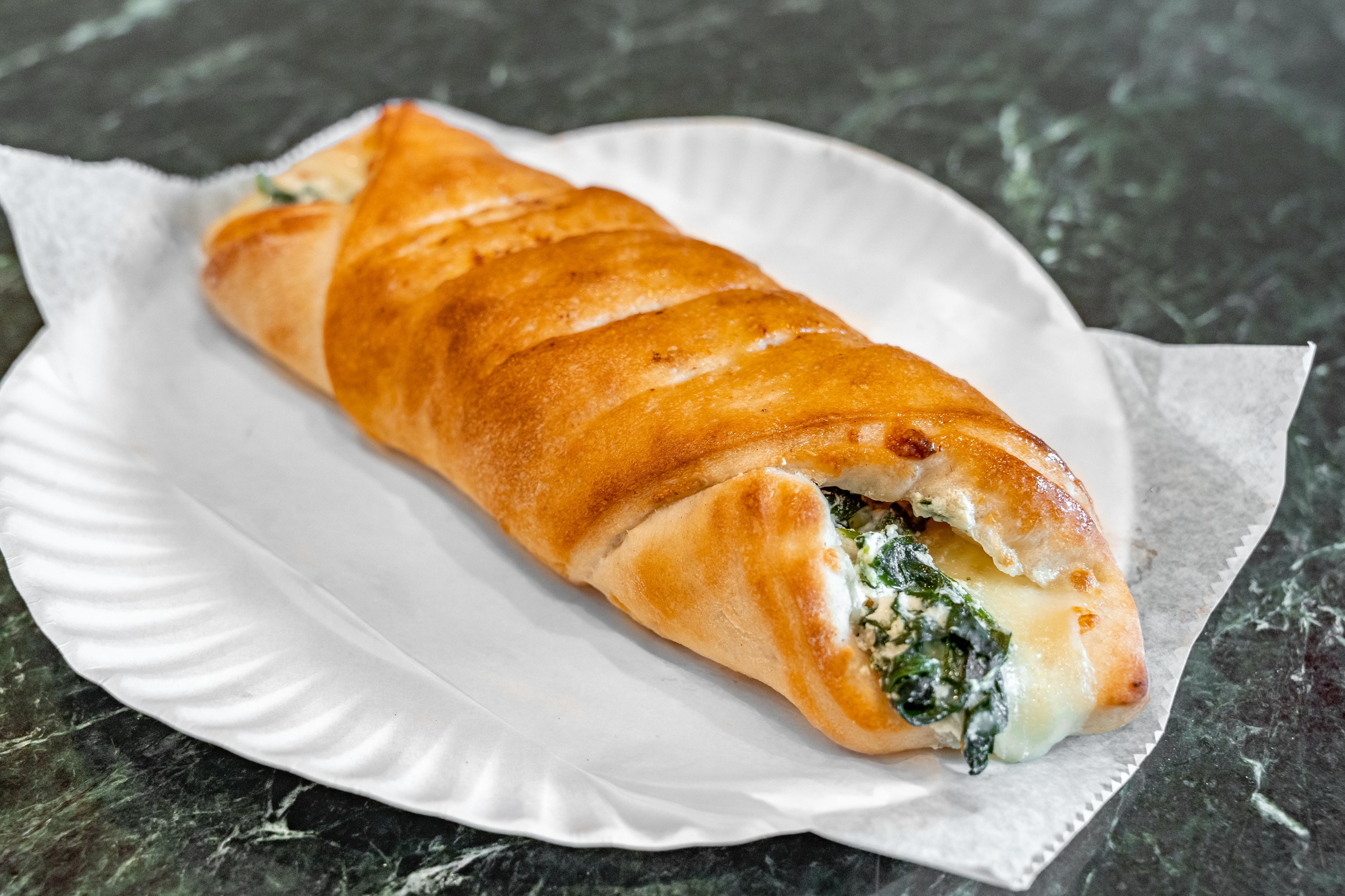 Order Spinach Roll - Roll food online from Taste Of Italy store, Astoria on bringmethat.com