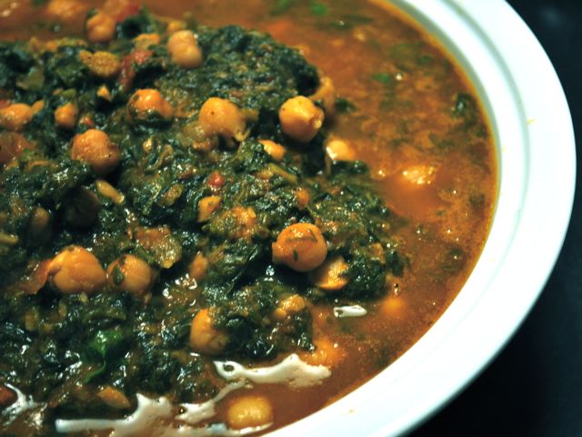Order Chana Palak food online from India's Grill store, Los Angeles on bringmethat.com