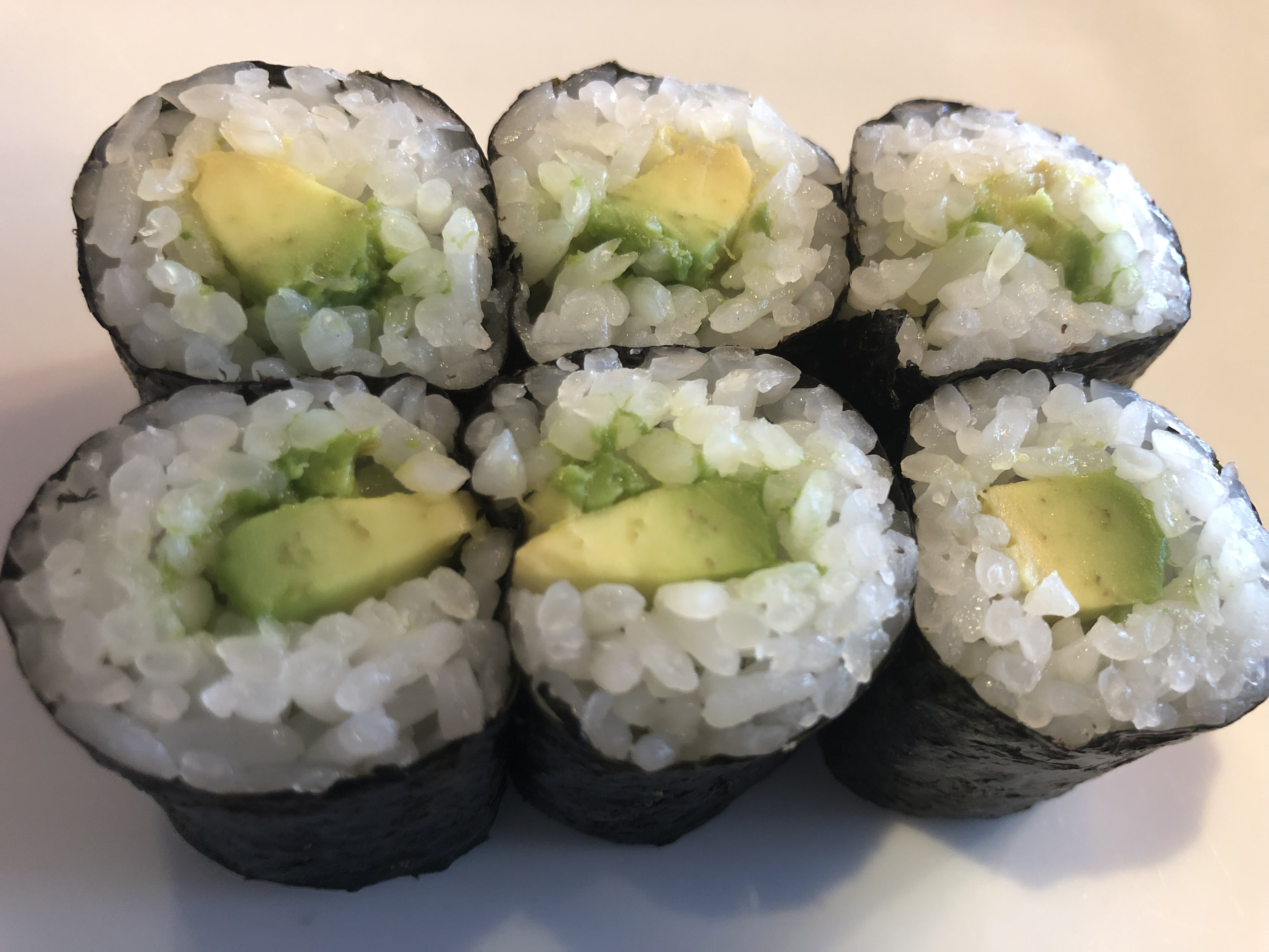 Order 104. Avocado Maki Roll food online from 8 Sushi store, Pacifica on bringmethat.com
