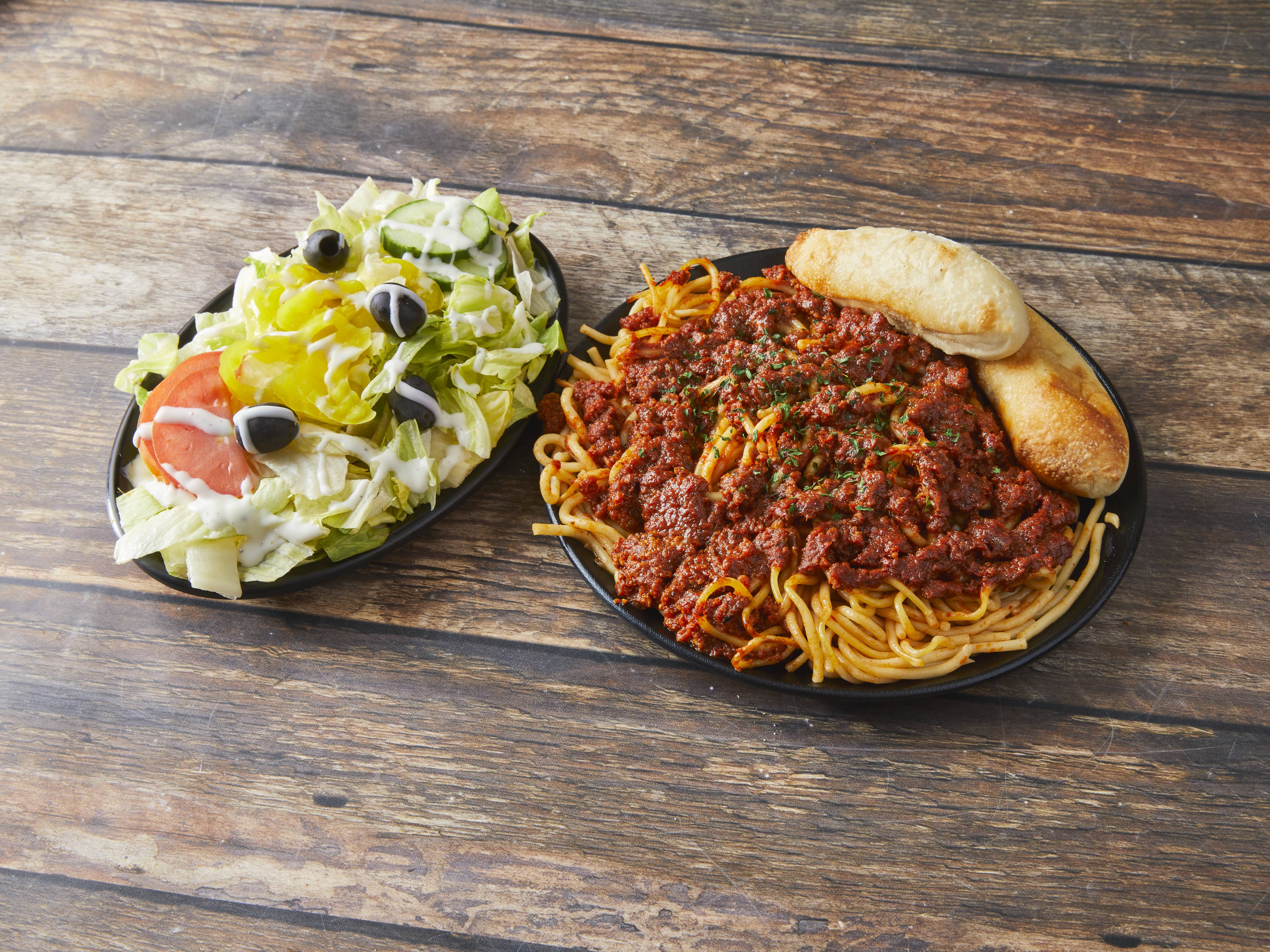 Order Spaghetti Dinner food online from Pizza Place store, Detroit on bringmethat.com