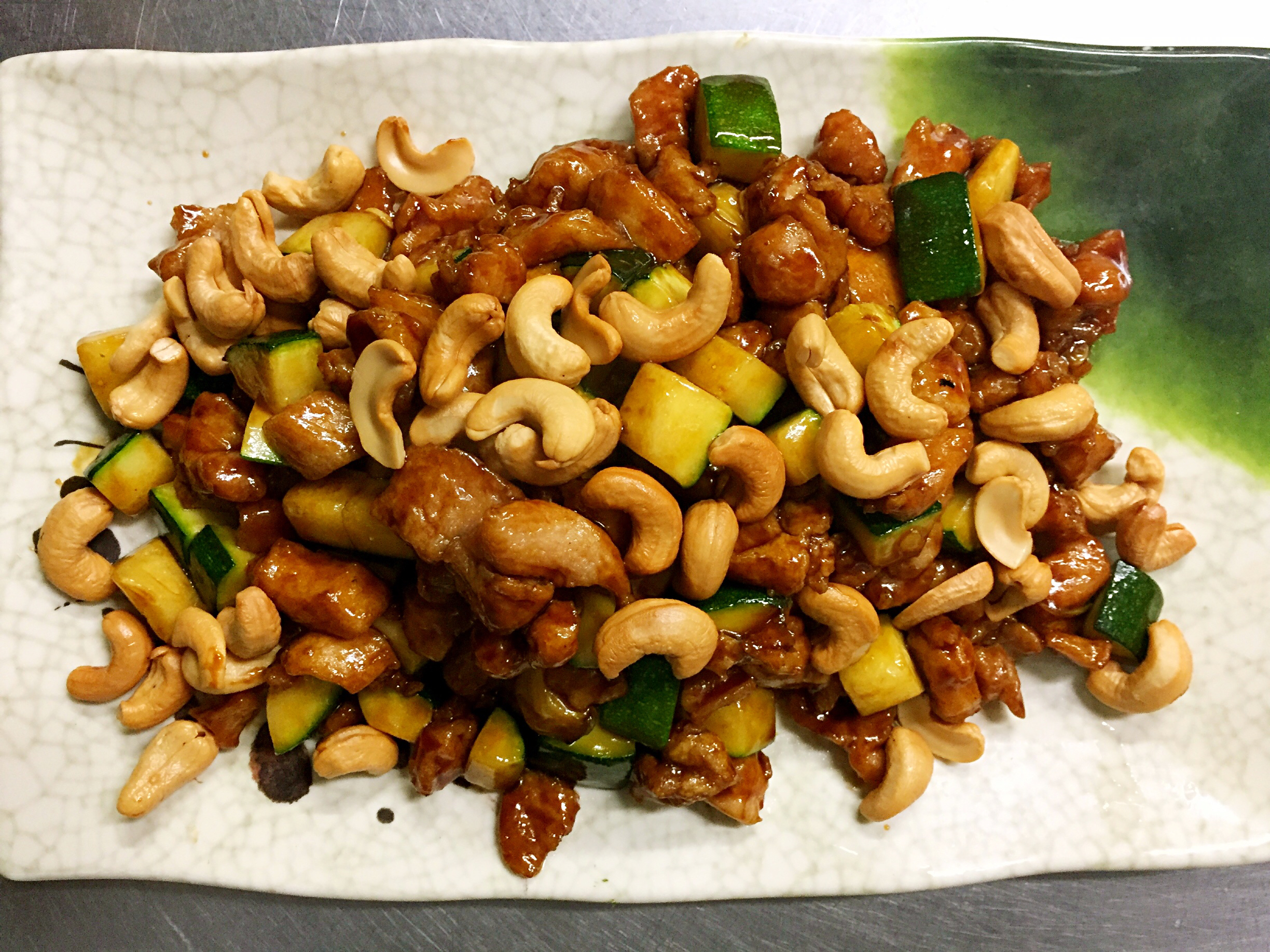 Order Diced Chicken with Cashew Nuts food online from No.1 chinese restaurant store, New York on bringmethat.com