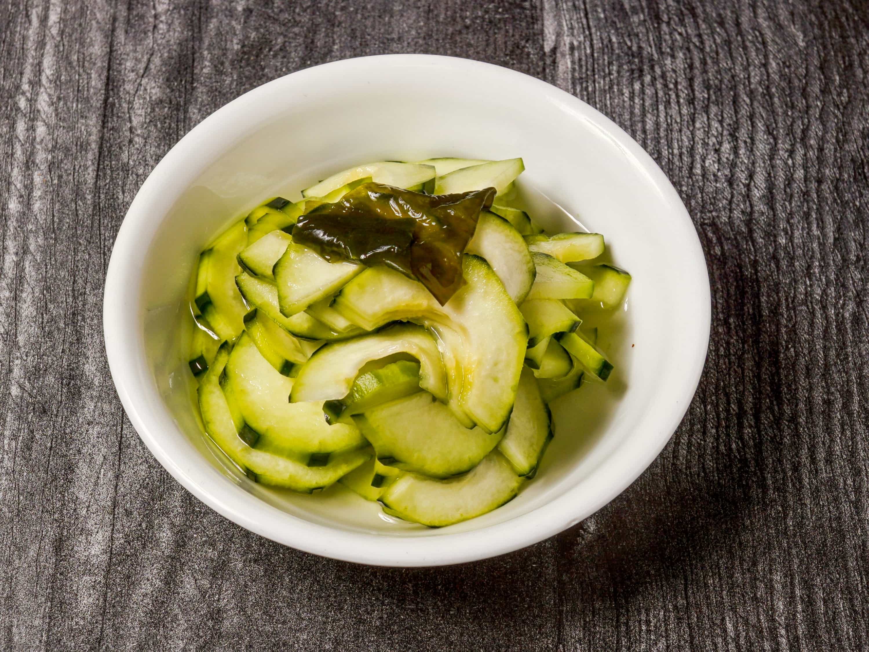 Order Cucumber Salad food online from Sushi Express store, Park Ridge on bringmethat.com