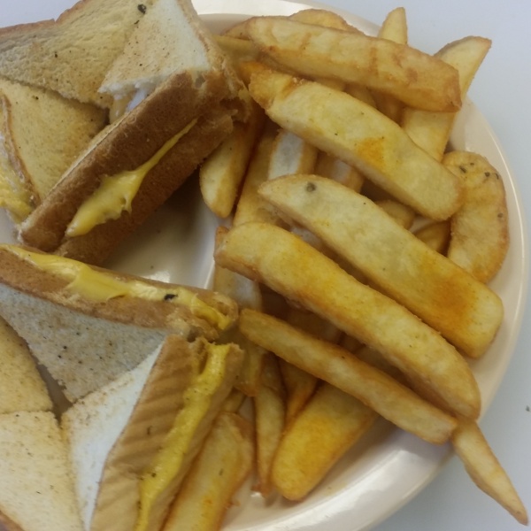 Order American Grilled Cheese Sandwich food online from Mixed Grill Cafe store, Nashville on bringmethat.com