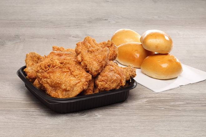 Order 8 Piece Whole Bird Box food online from Golden Corral Restaurants store, McAllen on bringmethat.com