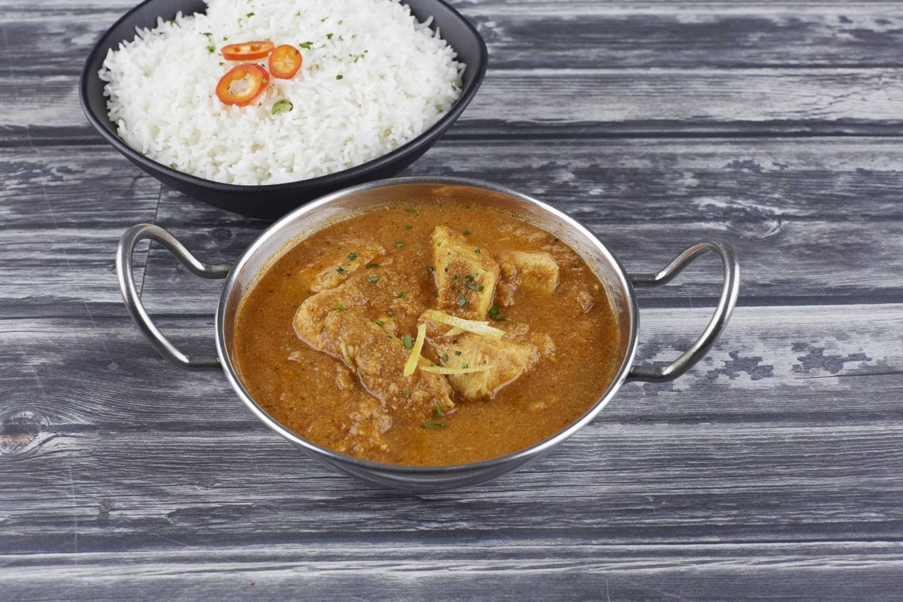 Order Chicken Curry food online from Everest Curry Kitchen store, Sandy on bringmethat.com