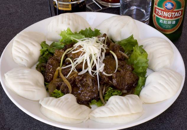 Order Worcestershire Lamb with Steamed Bun food online from Ginger Cafe store, Sunnyvale on bringmethat.com