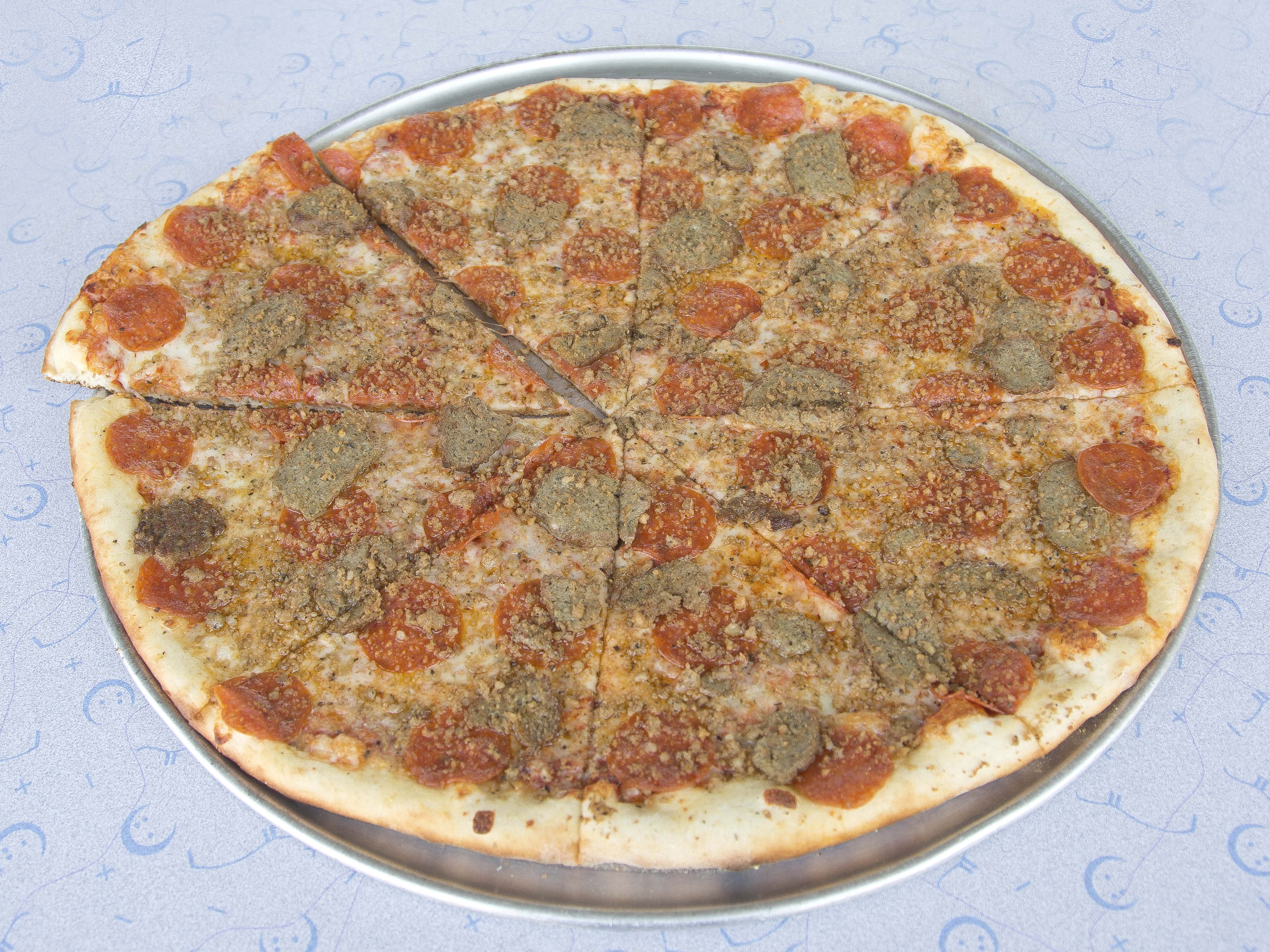 Order Brooklyn Pizza Pie food online from Rock & Roll Pizza store, Simi Valley on bringmethat.com