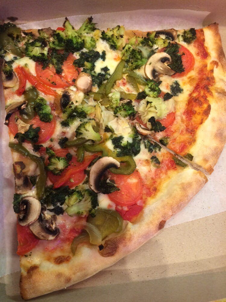 Order Veggie Pizza - Large 16'' food online from Nonna Lisa Pizza store, North Arlington on bringmethat.com