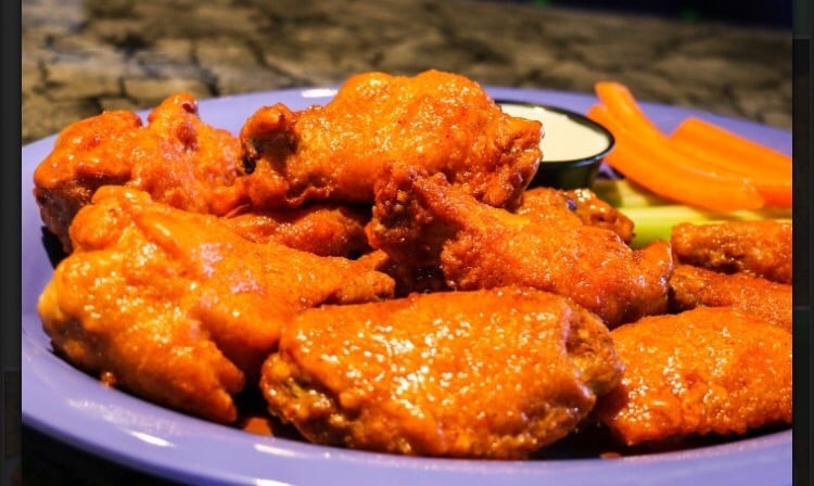 Order Screeching Wings food online from The Ignorant Owl store, Canton on bringmethat.com