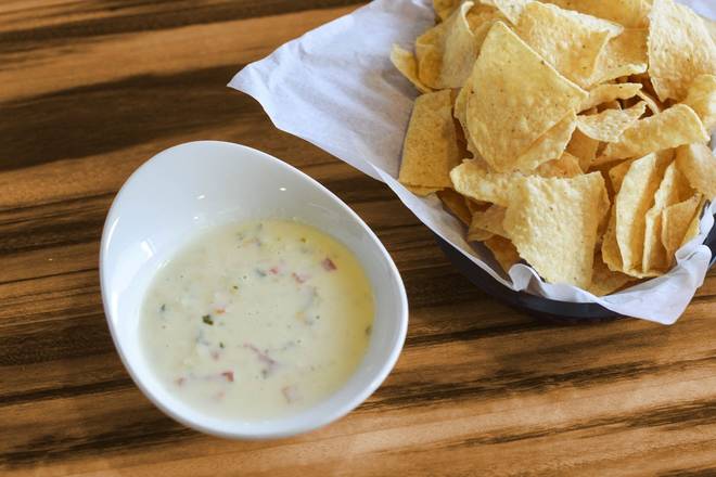 Order Classic Large Queso (V, GF) food online from Kerbey Lane Cafe store, Austin on bringmethat.com