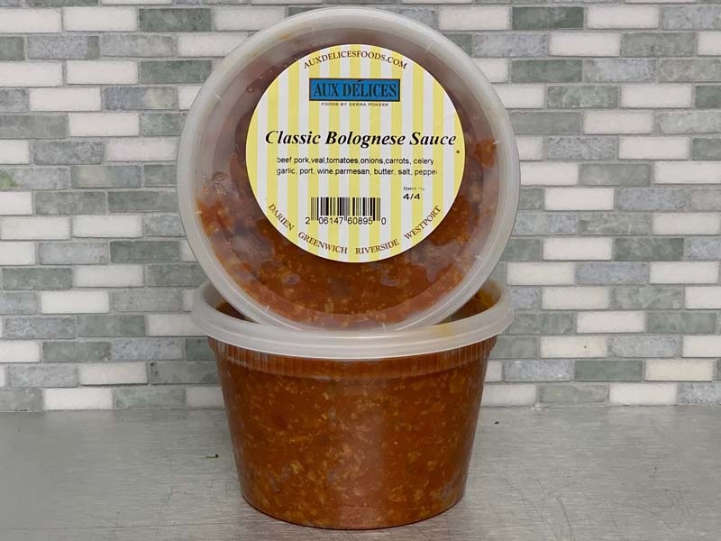 Order Sauce - Bolognese (pint) food online from Aux Delices store, Darien on bringmethat.com