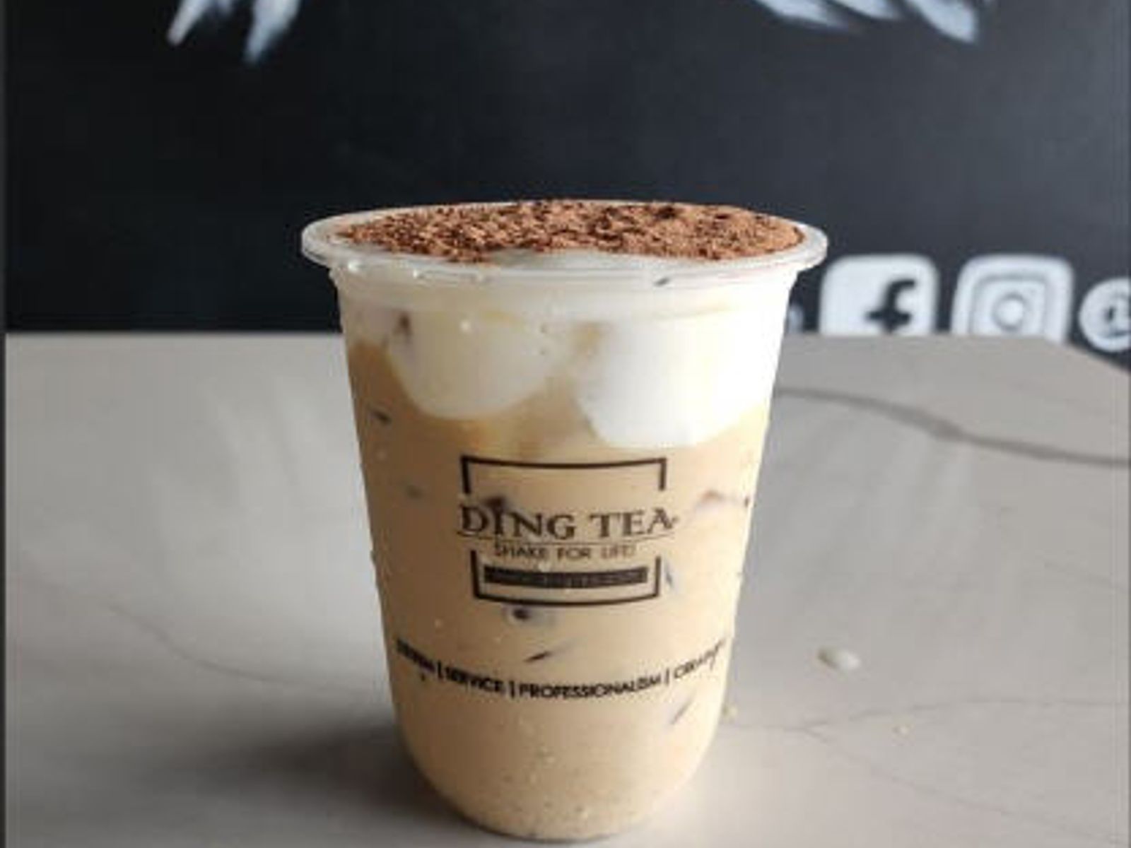 Order House Coffee (Sea Cream) food online from Ding Tea Carson store, Carson on bringmethat.com