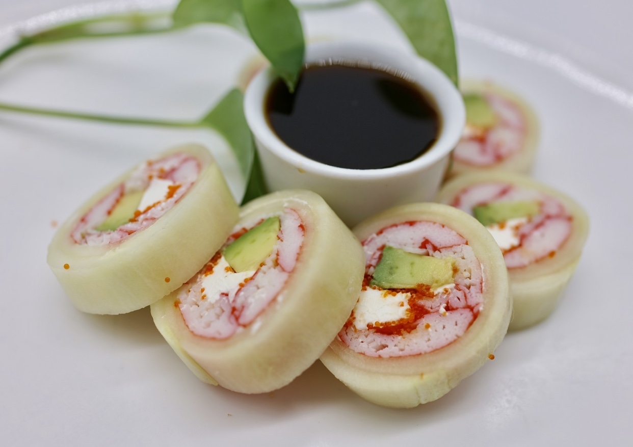 Order New York Special Roll food online from Red Bowl Asian Bistro store, Cary on bringmethat.com