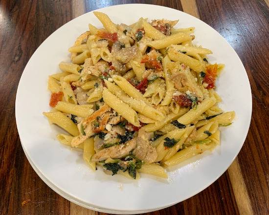 Order Pasta w/Garlic /Oil & Spinach food online from Silver Spoon Diner store, New York on bringmethat.com