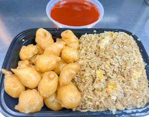 Order C18. Sweet & Sour Chicken food online from China Hut store, Chicago on bringmethat.com