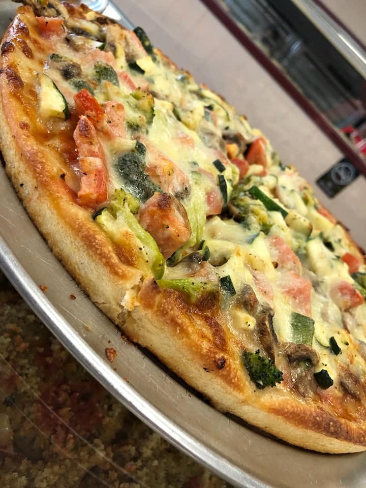 Order Vegetable Pizza - Large 18'' (8 Slices) food online from Gino's Pizzeria store, Staten Island on bringmethat.com