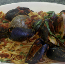 Order Clams food online from Silvio Restaurant & Pizzeria store, Thornwood on bringmethat.com