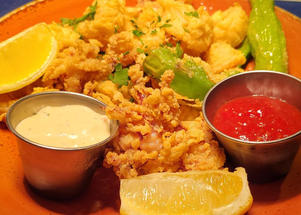 Order Crispy Calamari food online from Parkers Restaurant And Bar store, Downers Grove on bringmethat.com