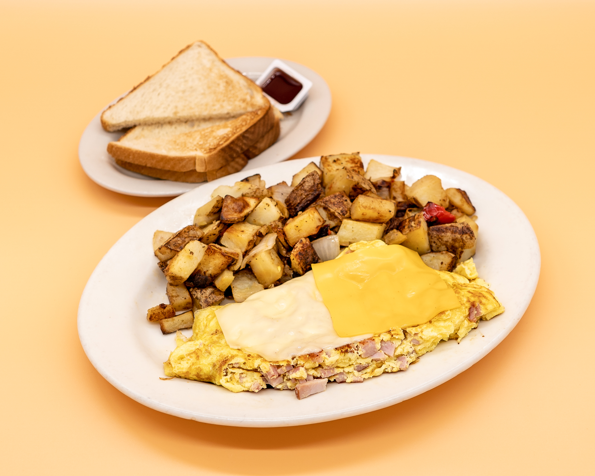 Order Ham and Cheese Omelette food online from Gus Jr store, Los Angeles on bringmethat.com