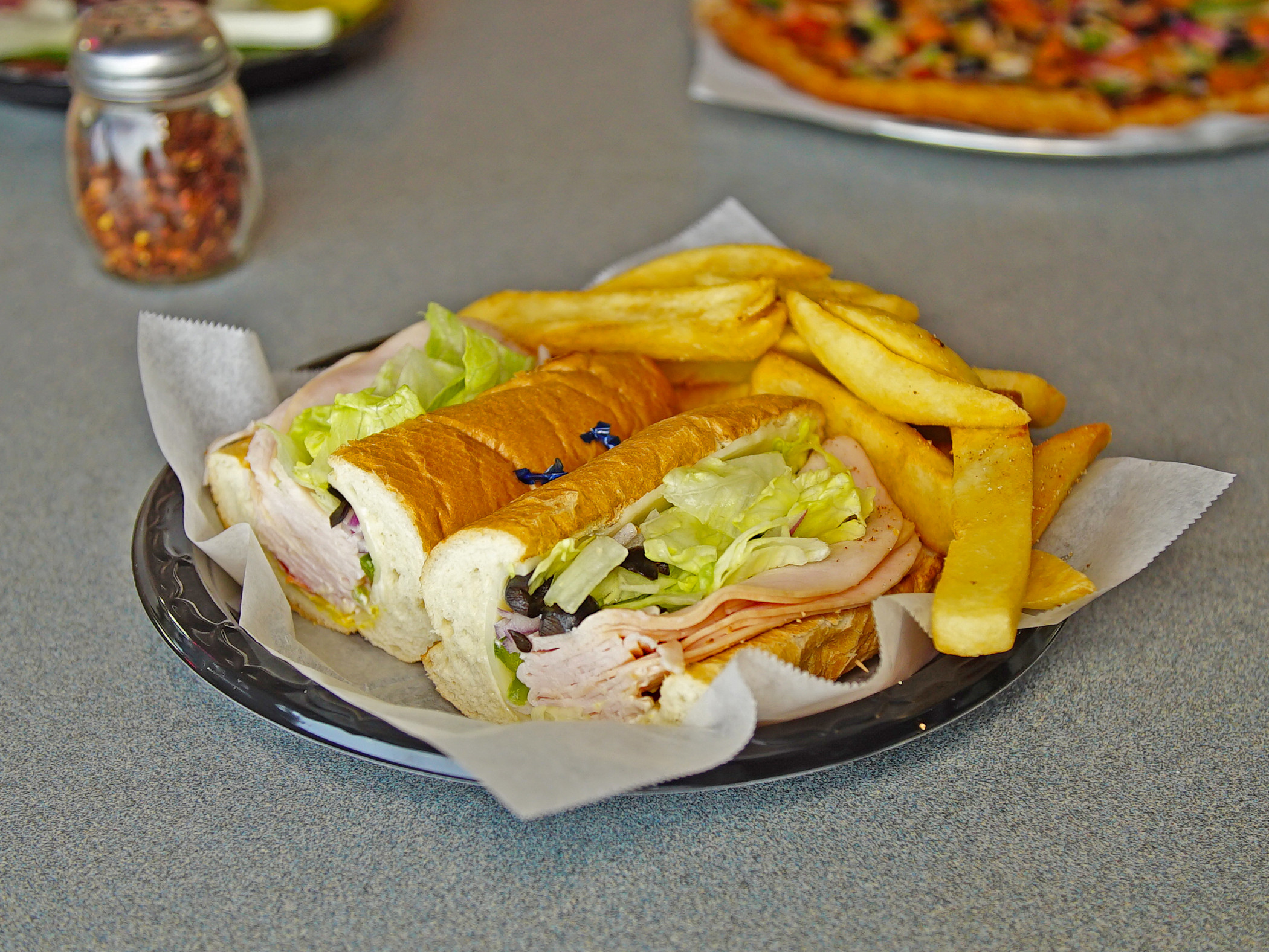 Order Smoked Turkey Sandwich food online from Prego Pizzeria store, Encino on bringmethat.com