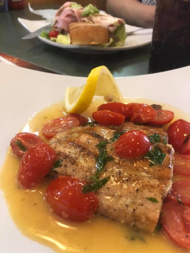 Order Grilled Salmon - Entree food online from Fontana Pizza & Grill store, Exton on bringmethat.com