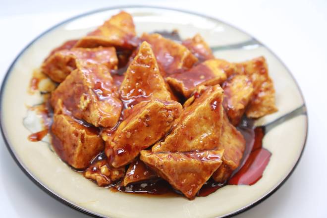 Order Tofu - General Tso's Tofu 左宗豆腐 food online from Uncle Chen's Chinese Restaurant store, State College on bringmethat.com