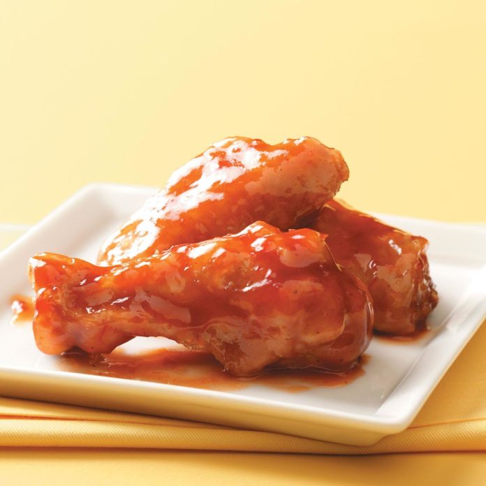 Order 3. Chicken Wings food online from New East Chinese store, Hackensack on bringmethat.com