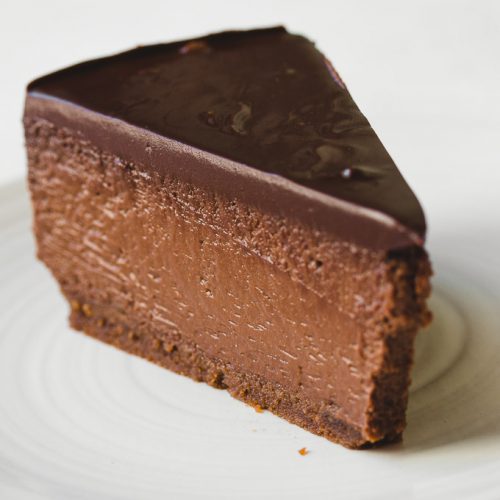 Order Chocolate Cheesecake food online from Purple pepper pizza store, Oakland on bringmethat.com