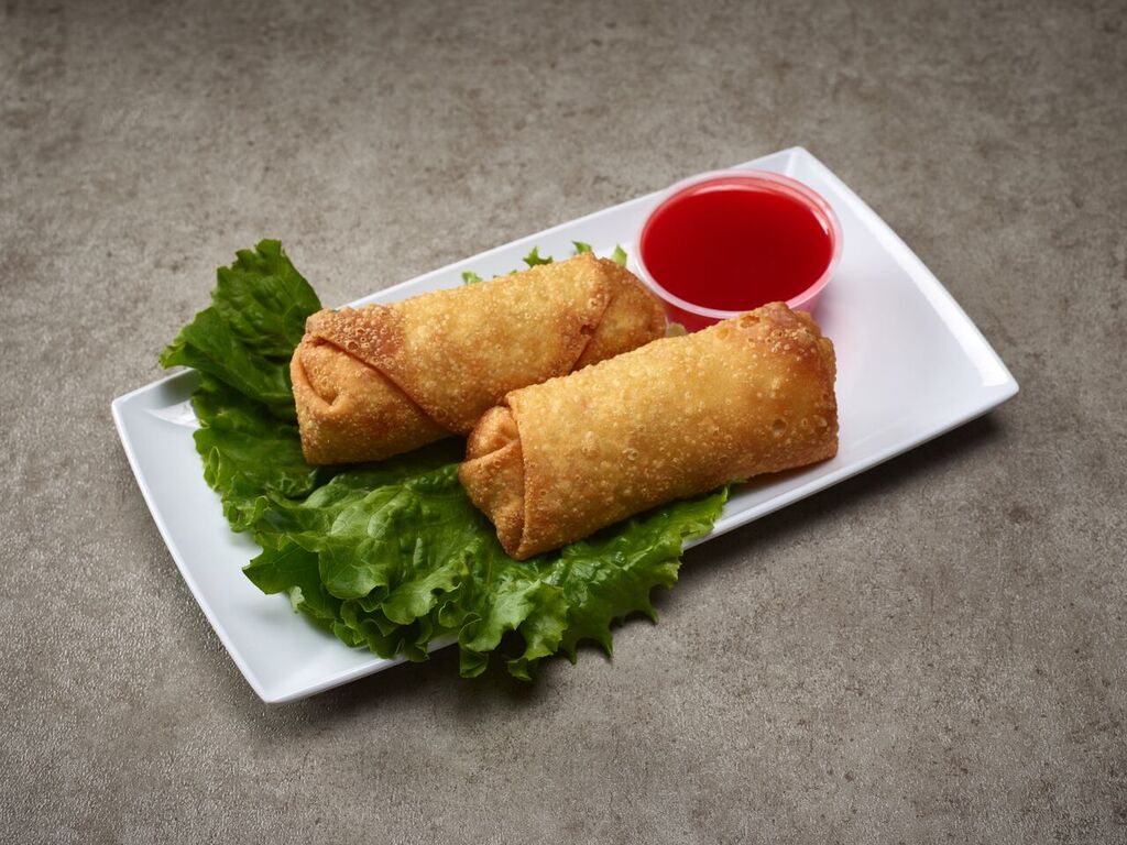Order 1. Egg Roll food online from New York Chinese Restaurant store, Las Vegas on bringmethat.com
