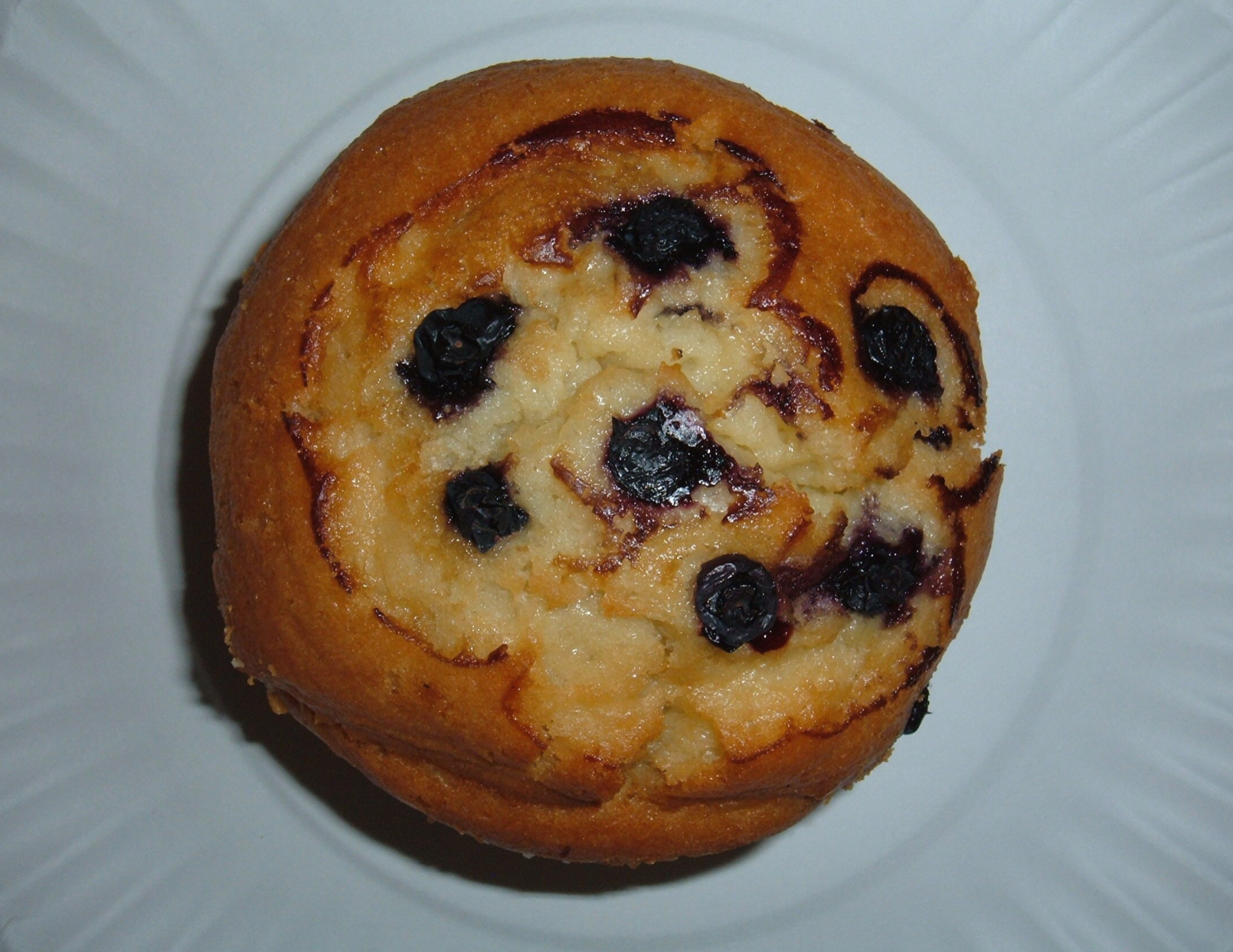 Order Blueberry Muffin food online from Mocha Express store, Portland on bringmethat.com