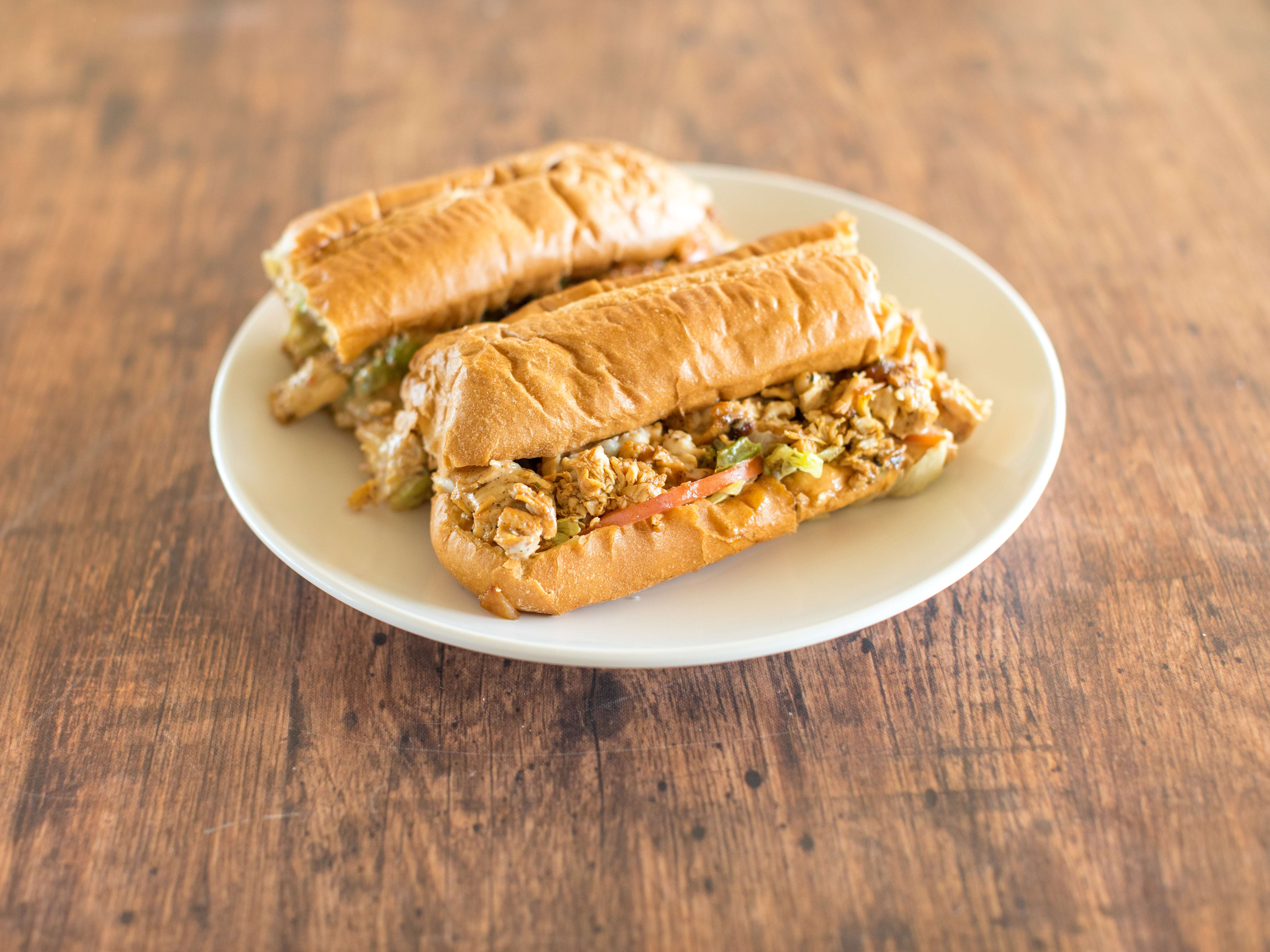 Order Chicken Steak and Cheese Sub food online from Queens Mart & Deli store, Richmond on bringmethat.com