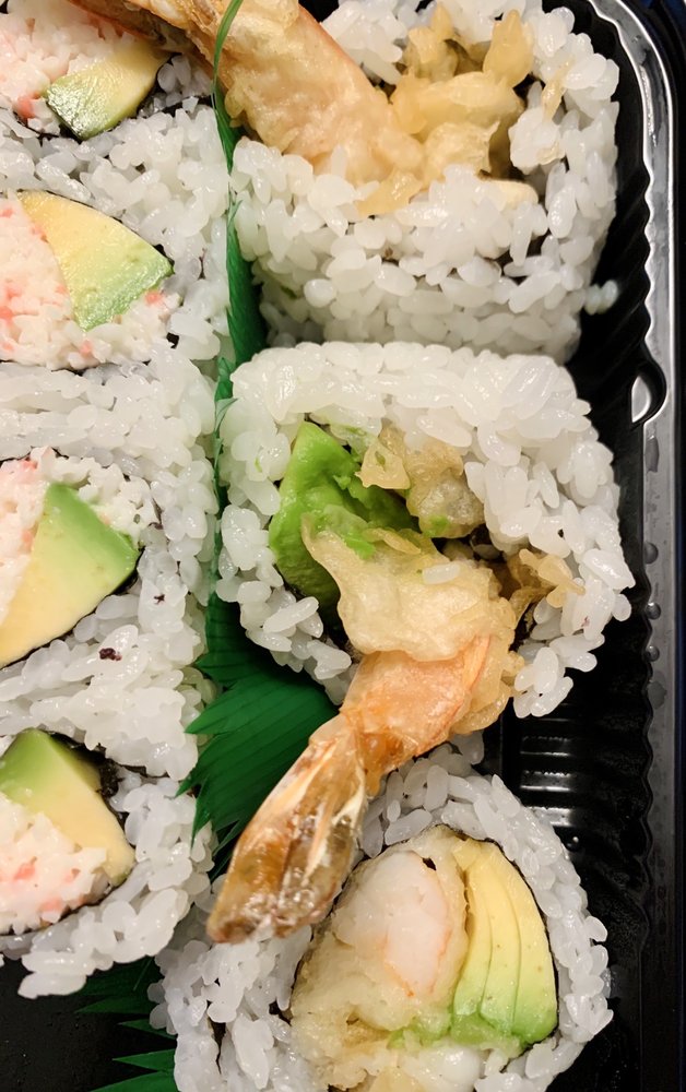 Order Tempura Shrimp Roll food online from Izakaya Mayumi store, San Francisco on bringmethat.com
