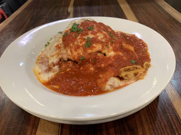 Order Lasagna food online from Silver Spoon Diner store, New York on bringmethat.com