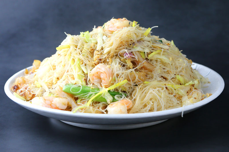Order K07. Home Style Stir-Fried Rice Noodle   家乡炒米 food online from Feng Ze Yuan store, San Francisco on bringmethat.com