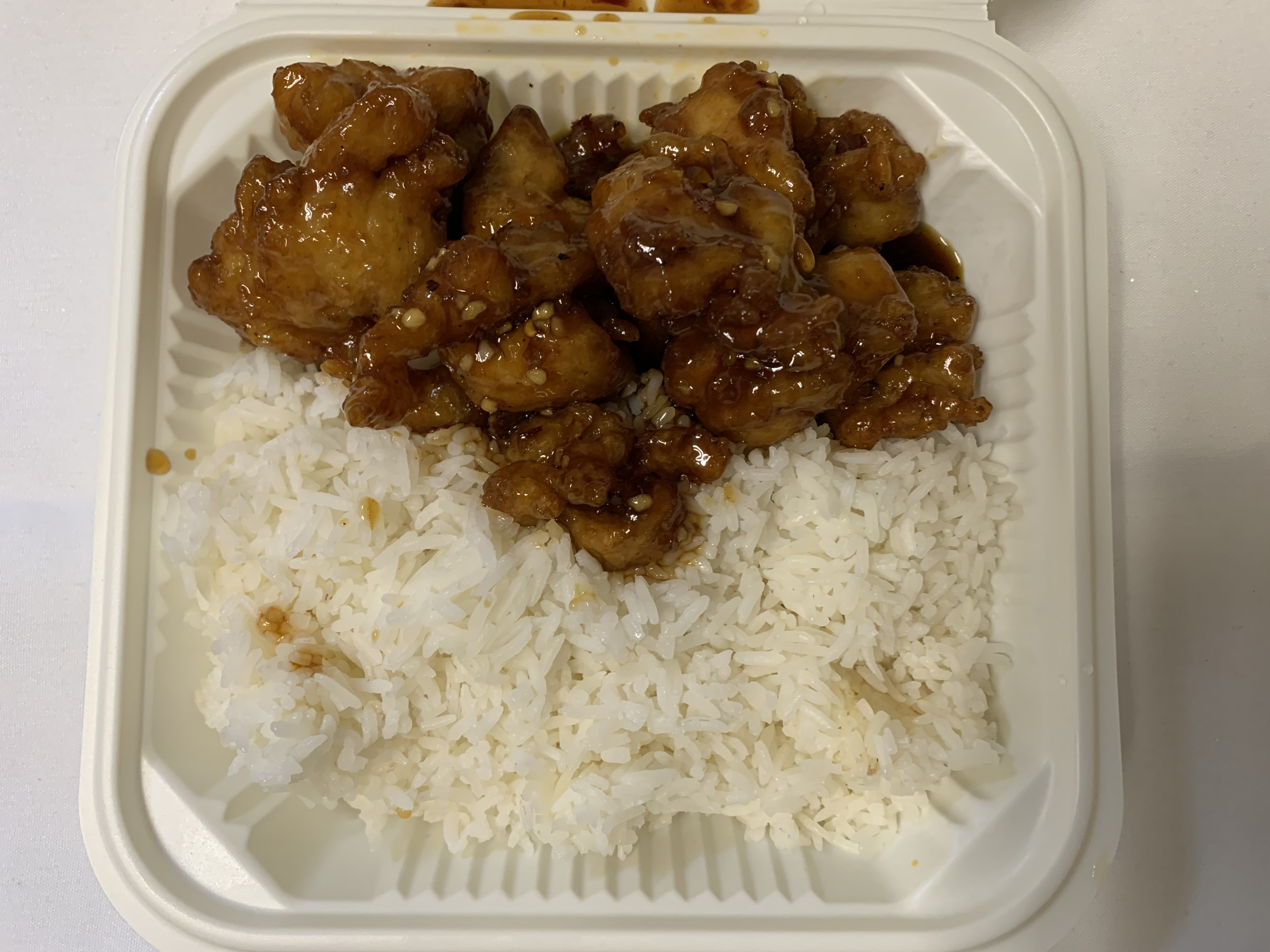 Order L11. Sweet and Sour Chicken Rice甜酸鸡肉饭 food online from Maple Restaurant store, San Francisco on bringmethat.com