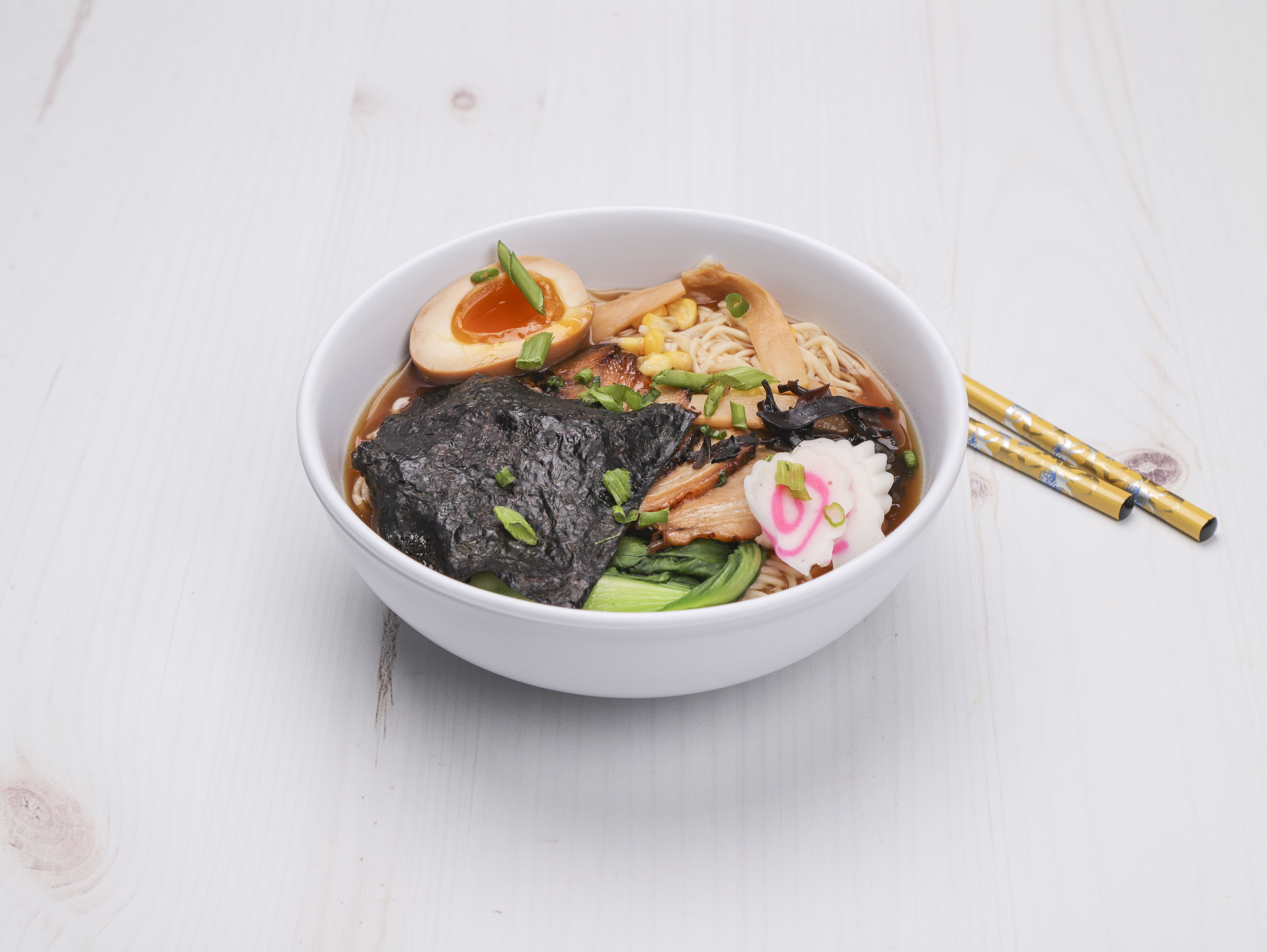 Order Tonkotsu Shoyu Ramen food online from Qu Japan + Tsaocca store, King Of Prussia on bringmethat.com