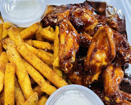 Order Starter Pack of Wings (8 pcs) food online from Ricky store, Marietta on bringmethat.com