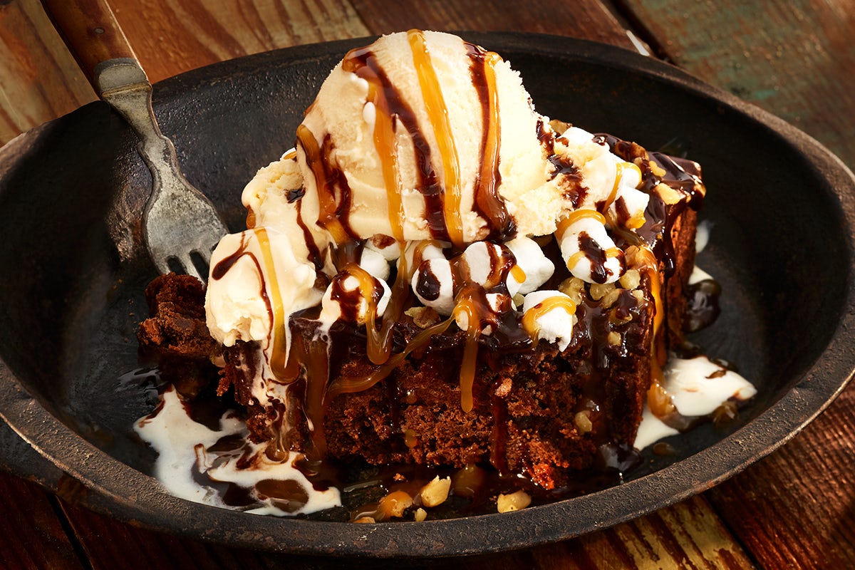 Order Mississippi Brownie food online from Logan's Roadhouse store, Lexington on bringmethat.com