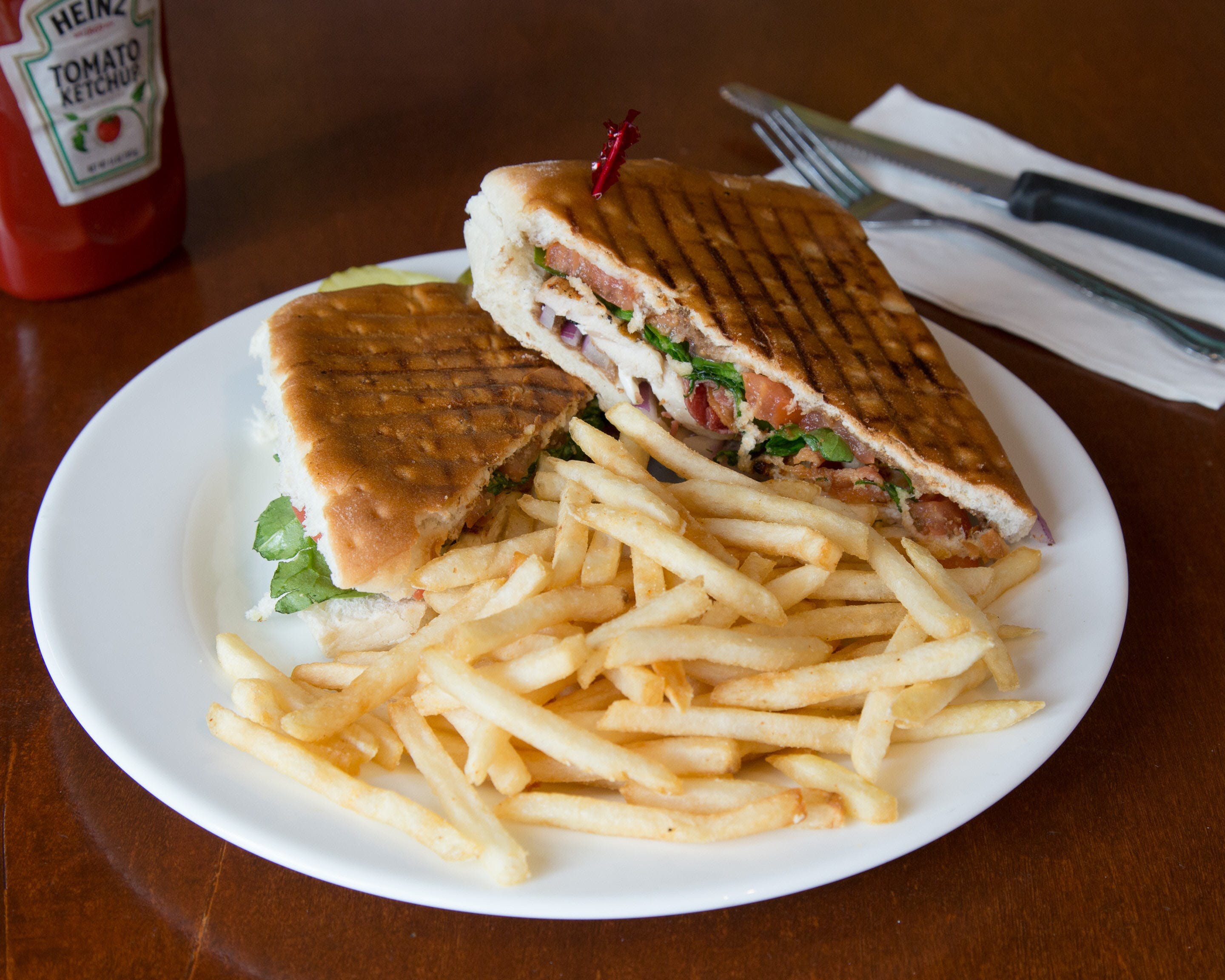 Order Chicken Spinach Panini - Panini food online from Town Pub store, Bloomfield on bringmethat.com