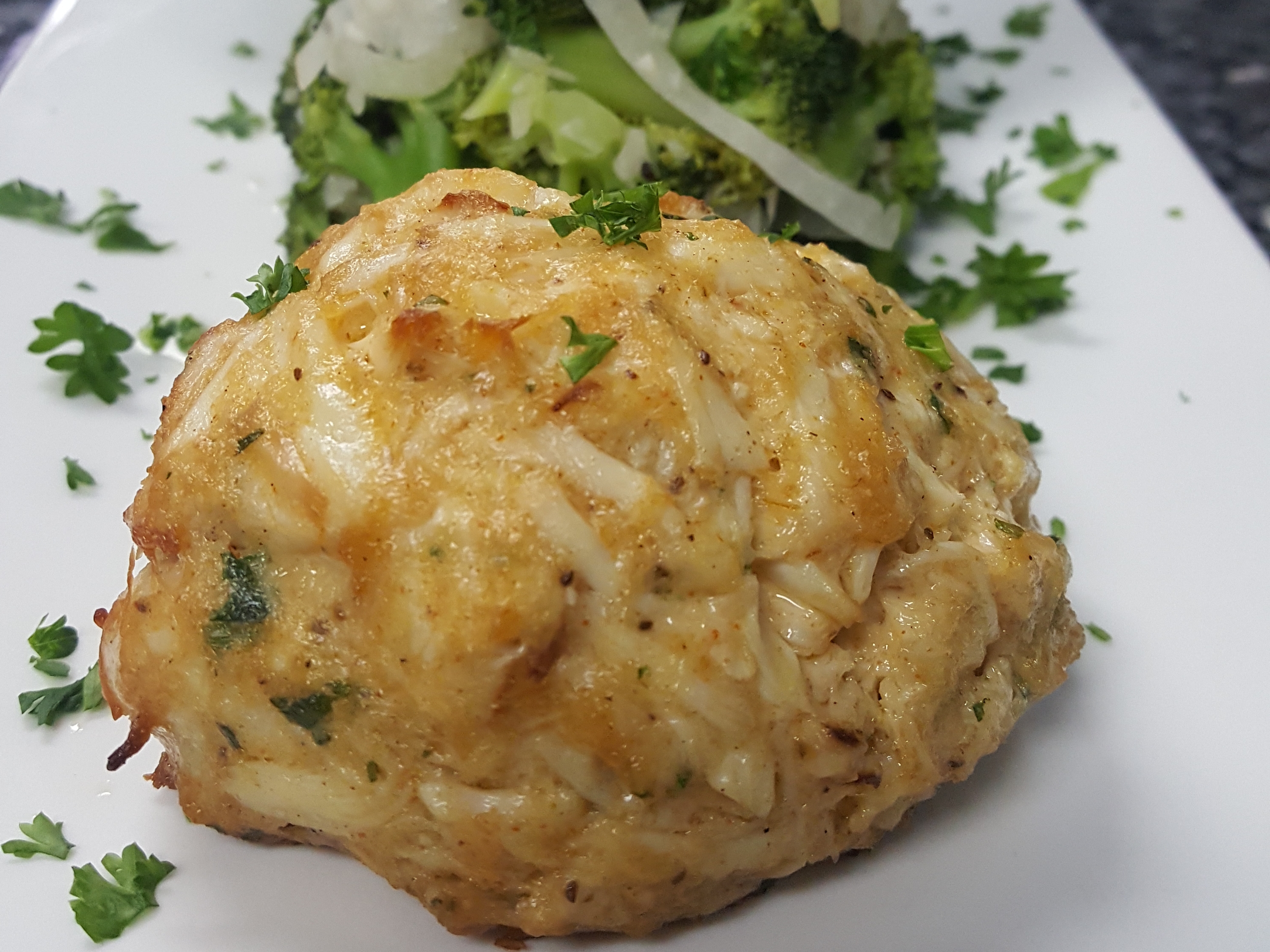 Order Blue’s Jumbo Lump Crab Cake food online from Blue Waters Caribbean & Seafood Grill store, Temple Hills on bringmethat.com