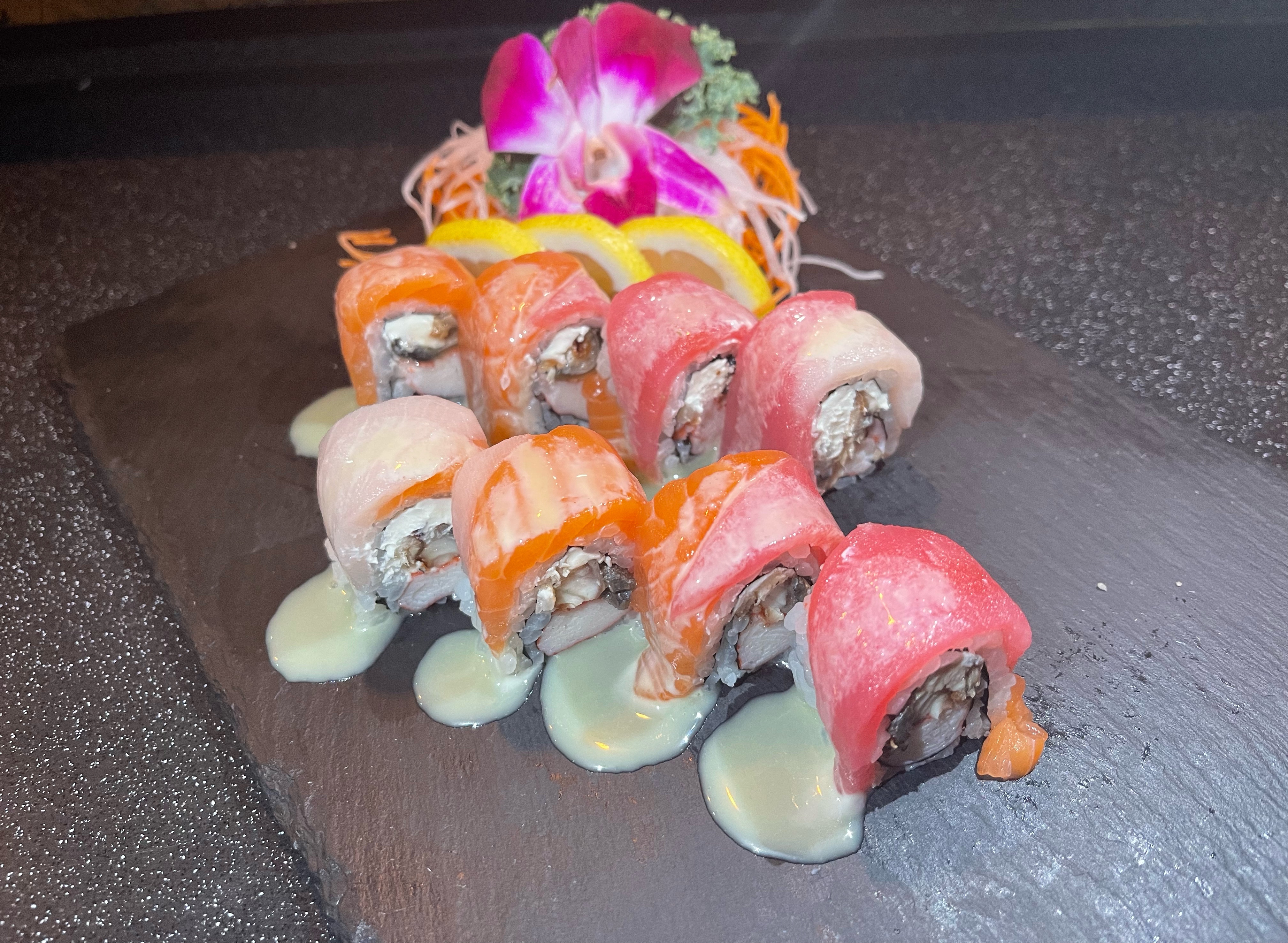 Order Out of Control Summer Roll food online from Oyako Tso store, Freehold on bringmethat.com
