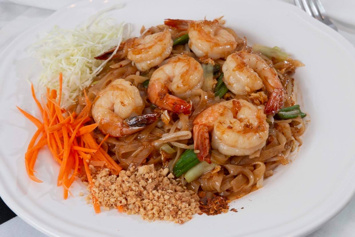 Order 31. Pad Thai food online from Tuay Thai store, Palos Heights on bringmethat.com