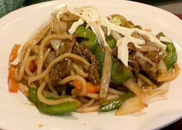 Order Beef Romain Noodle food online from Rico Casa store, Shoemakersville on bringmethat.com