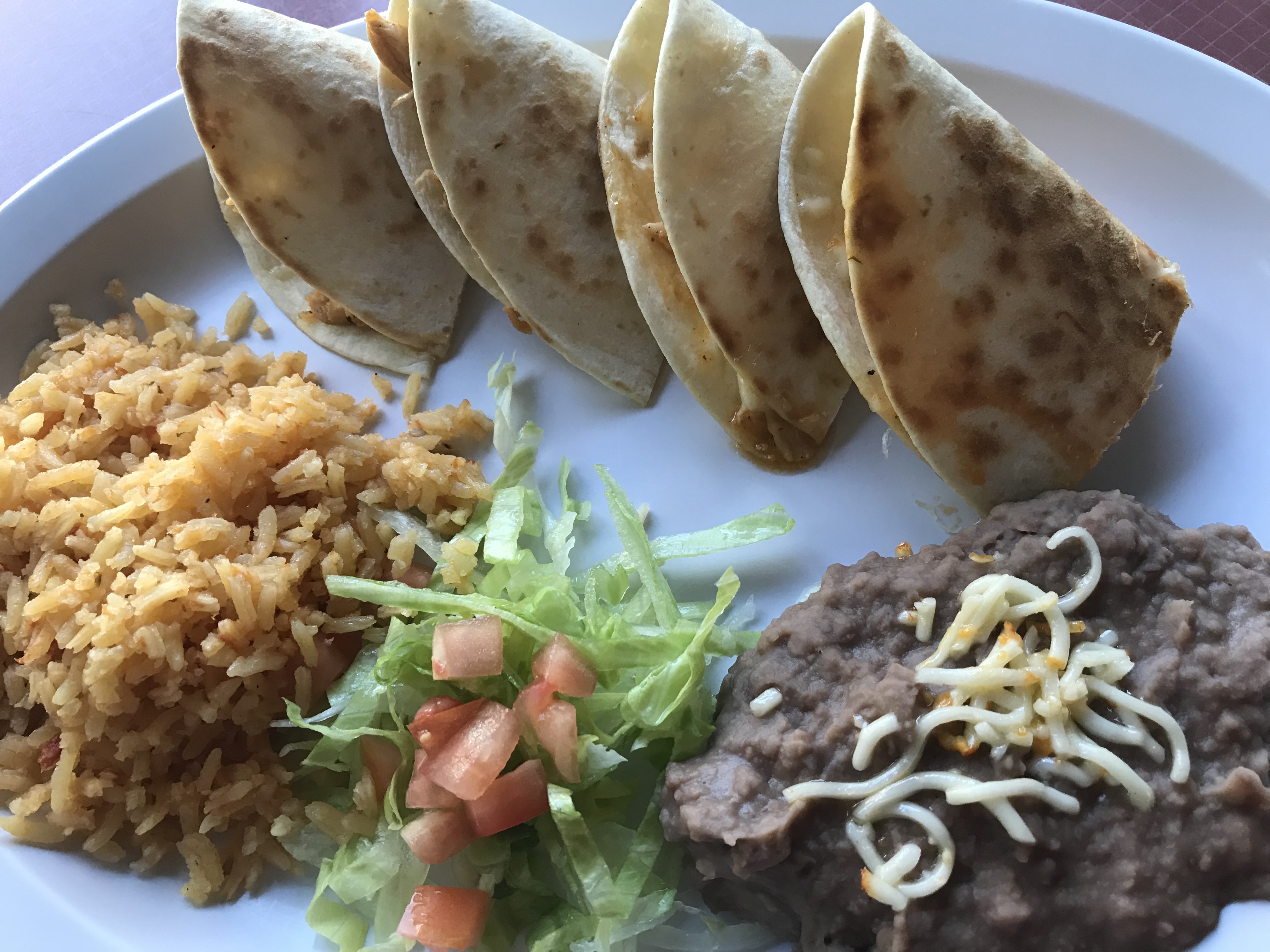 Order Quesadillas Plate food online from Papacito's mexican grille store, Chicago on bringmethat.com