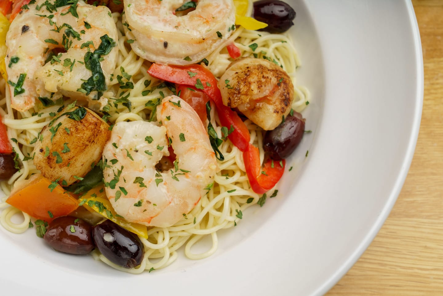 Order Pescatore food online from Caffe Amici store, Columbus on bringmethat.com